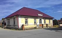 Grădinița din Neznašov, fotografie din exterior 1
